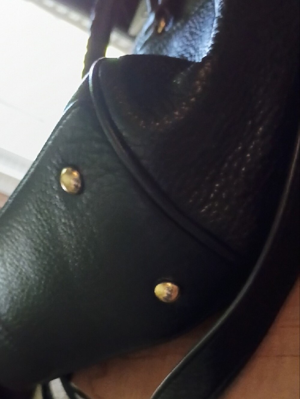 *NEW PRICE*Aimee Kestenberg Black and Gold Metallic Accent Satchel with Wristlet - Picture 8 of 13